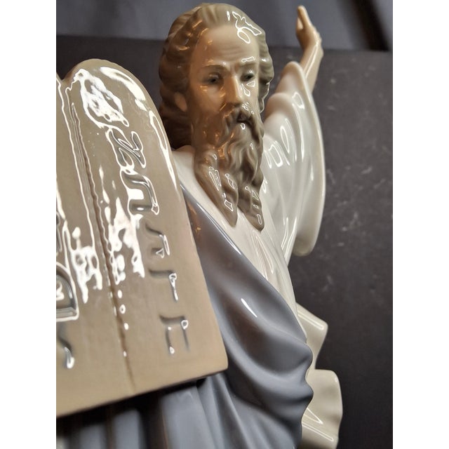 Ceramic Lladro Moses Figurine 5170 Ten Commandments Porcelain Statue Box Vintage Judaica For Sale - Image 7 of 17