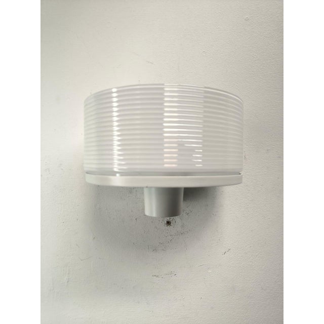 Metal White Wall Light in Metal and Murano Glass from Leucos, 1980s For Sale - Image 7 of 9