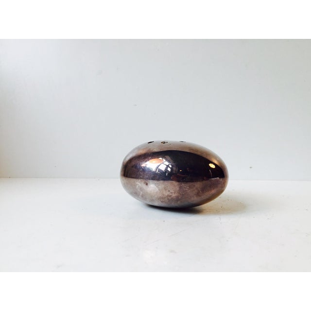 1950s Modernist Egg-Shaped Silver Flower Vase by Carl Cohr, 1950s For Sale - Image 5 of 8