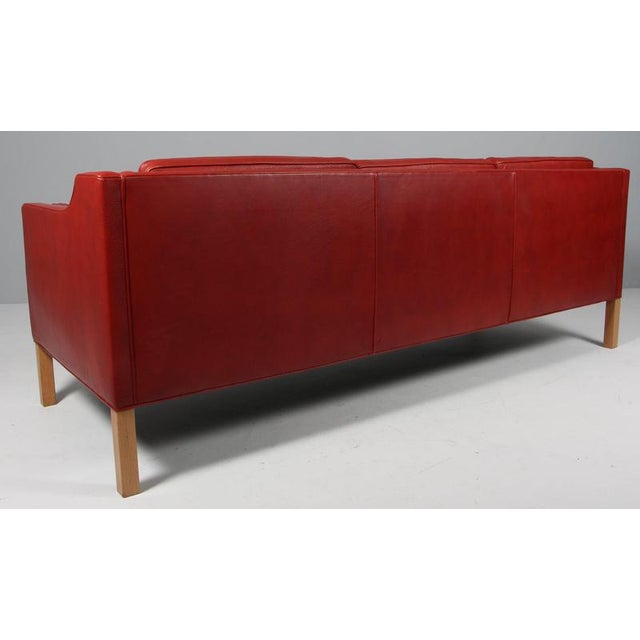 Red Model 2213 Three-Seat Sofa in Red Brown Leather by Børge Mogensen for Fredericia For Sale - Image 8 of 9