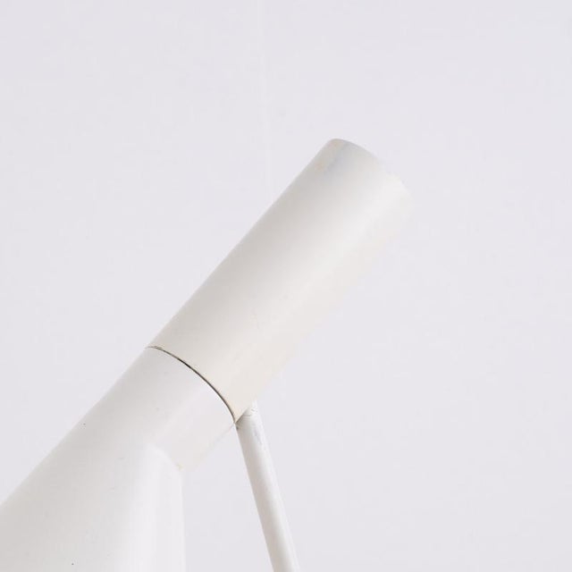 1950s White AJ Table Lamp by Louis Poulsen for Arne Jacobsen, 1957 For Sale - Image 5 of 11