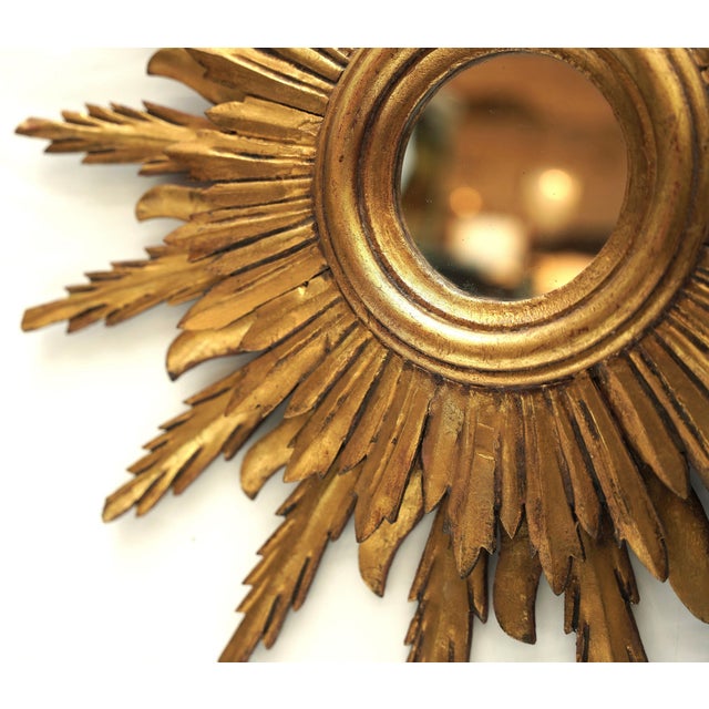 French Gilt Sunburst or Starburst Mirror (Diameter 25 3/4) For Sale In Austin - Image 6 of 12