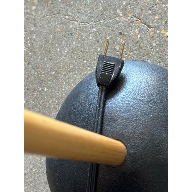 Vintage 1950s Isamu Noguchi Bb3 / 55dd Floor Lamp (1 of 2) For Sale - Image 10 of 11