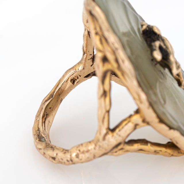 Metal 70s Vintage Agate Frog on Lilypad Ring 14k Yellow Gold Size 9 Fine Cocktail Jewelry For Sale - Image 7 of 7