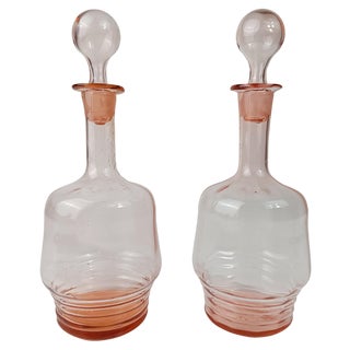 Italian Peach Pink Decanters / Bottles in Handblown Glass, 1930s, Set of 2 For Sale