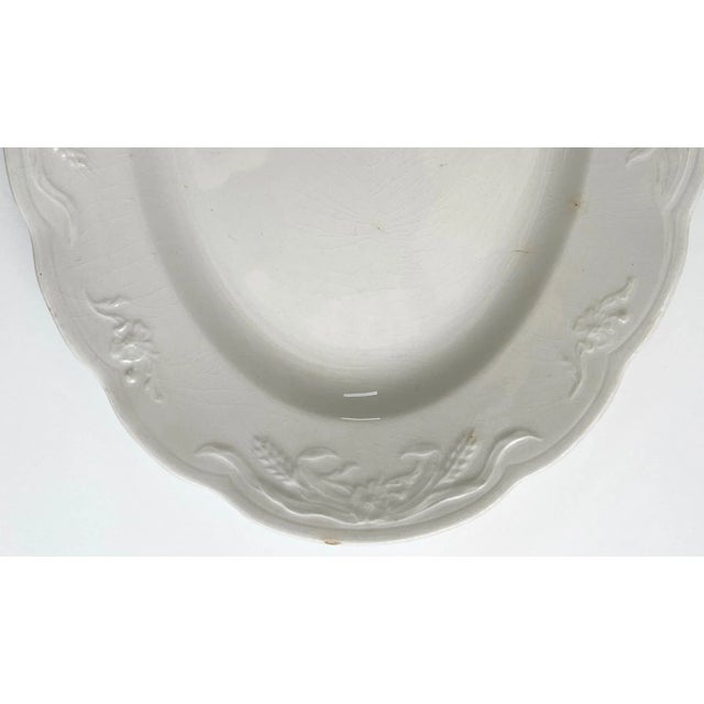 Circa 1850 English Ironstone Serving Platter With Wheat Border by J&g Meakin - For Sale In Monterey, CA - Image 6 of 10