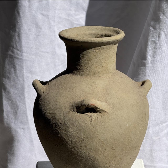 Indonesian Light Grey-Beige Terracotta Vase with 4 Small Handles and a Tall Neck For Sale - Image 16 of 18