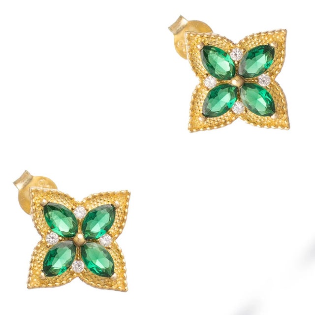 Contemporary Emerald Clover Bloom Gold Stud Earrings, A Pair For Sale - Image 3 of 7