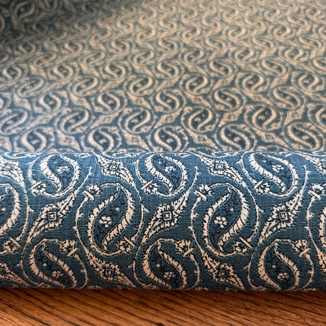 Linen Michael S Smith Jasper 3 Yards Gainsborough Paisley Indigo Fabric For Sale - Image 8 of 8