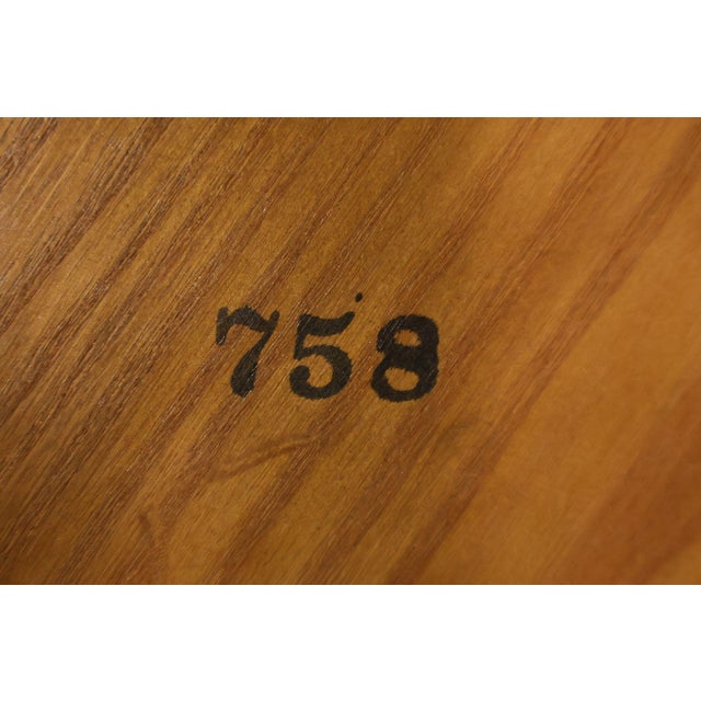 Henredon French Louis XV Style Oak Expanding Coffee Table For Sale - Image 17 of 18