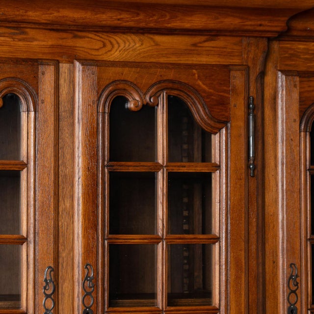 Large 20th Century French Oak Bookcase Display Cabinet For Sale - Image 4 of 9