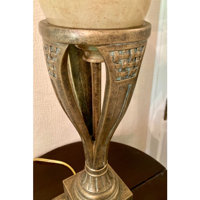 Vintage Table Lamp in the Style of Hollywood Regency For Sale In Columbia, SC - Image 6 of 11