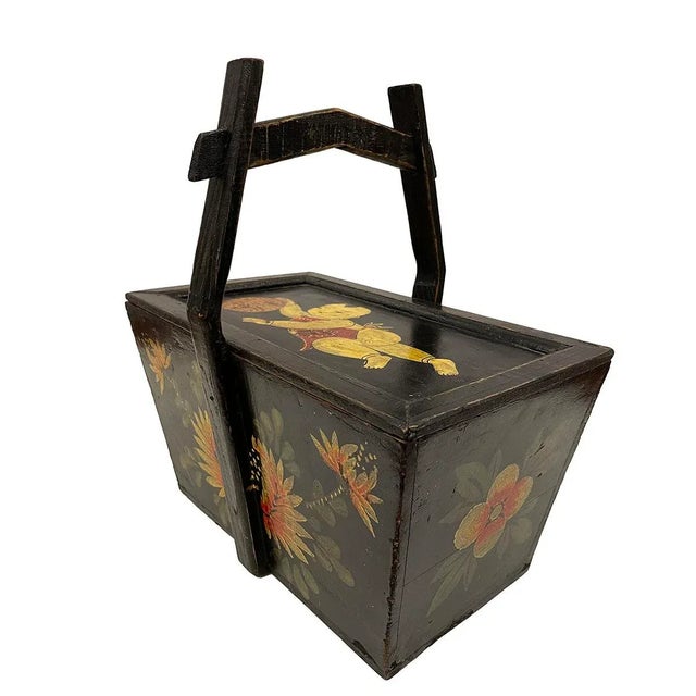 Antique, Chinese Hand Painted Meal Delivery and Lunch Box For Sale - Image 4 of 9
