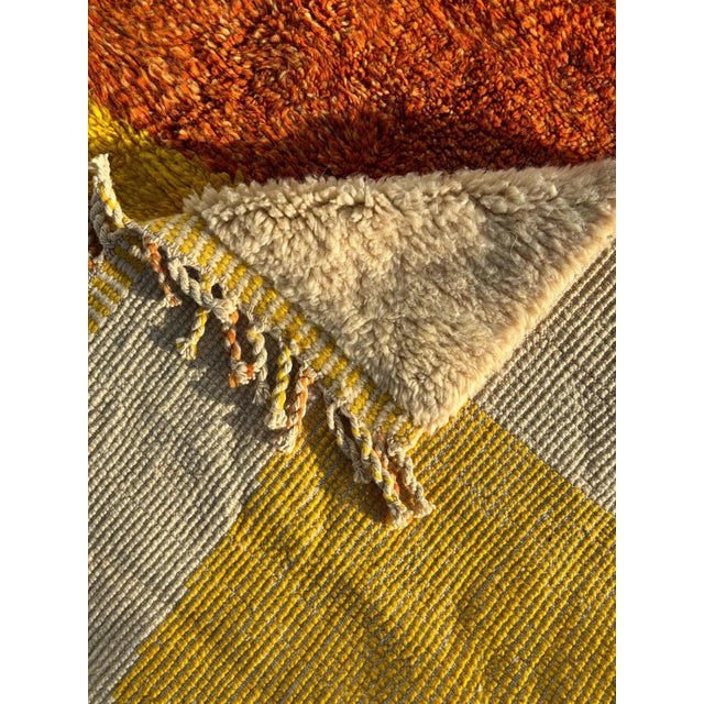 Moroccan Artist Moroccan Mrirt Rug Handmade Wool – Modern Berber Rug – Cream Orange Yellow Area Rug – Contemporary Decor For Sale - Image 4 of 9