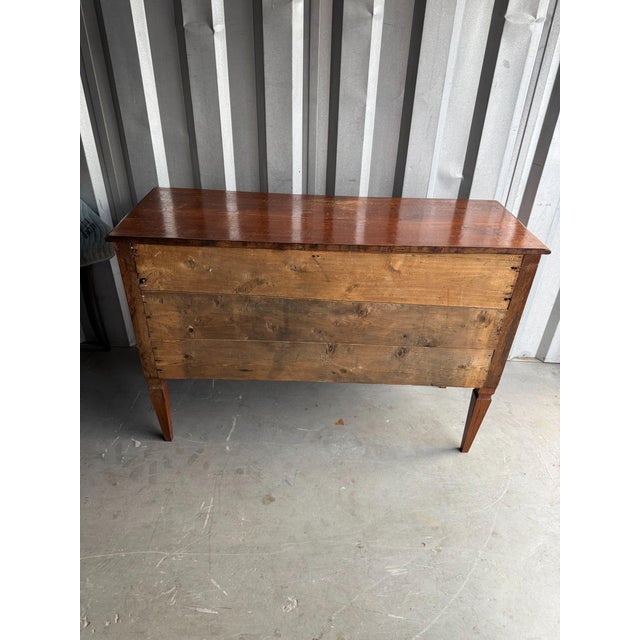 French Antique French Provincial Oak Commode Sauteuse With Carved Love Birds, 19th Century For Sale - Image 3 of 9