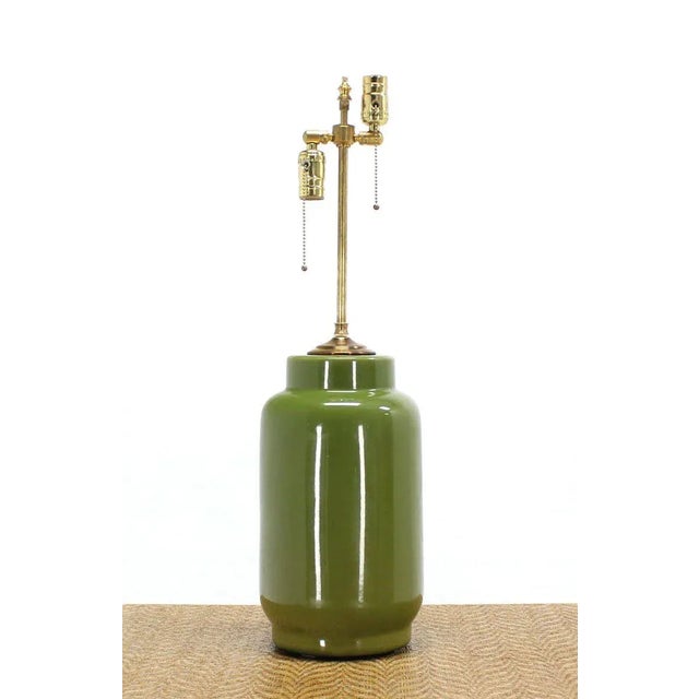 Mid-Century Modern Vintage Mid Century Brass Glazed Pottery Ceramic Cylinder Base Table Lamp For Sale - Image 3 of 8