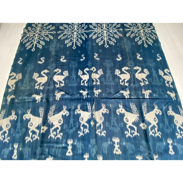 Rare Bold indigo Cotton Sumba Textile For Sale - Image 13 of 18
