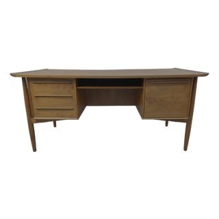 Mid-Century Danish Teak Desk by Arne Vodder for h.p Hansen For Sale