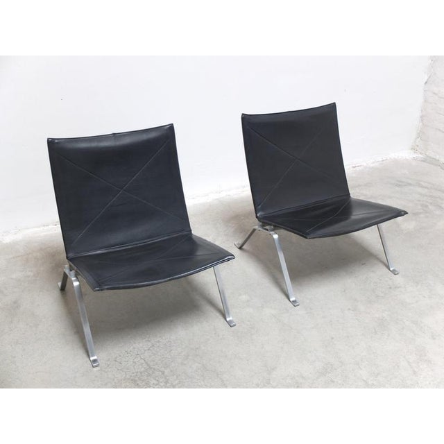 Contemporary PK22 Chairs by Poul Kjærholm for Fritz Hansen, 1988, Set of 2 For Sale - Image 3 of 18