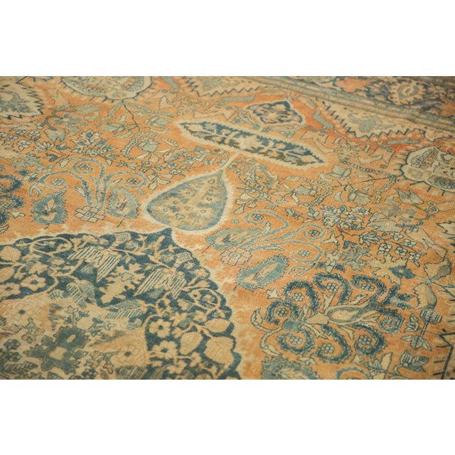 Textile 1910s Antique Persian Farahan Sarouk Scalloped Medallion Wool Carpet For Sale - Image 7 of 14