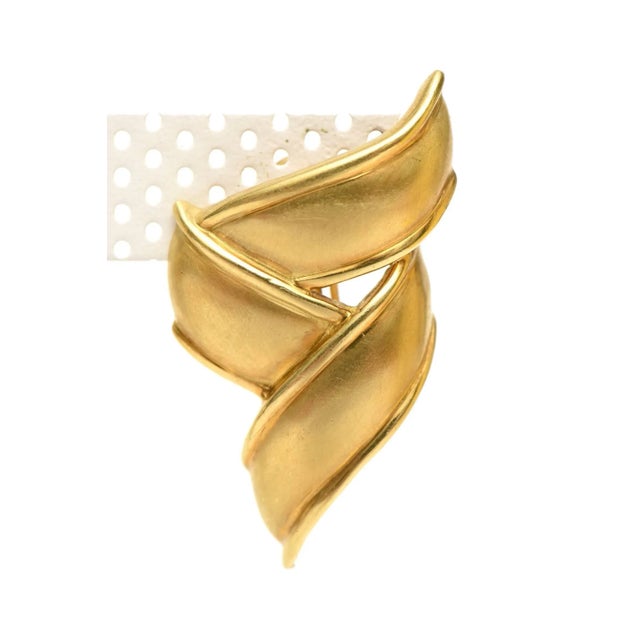 Vintage Tiffany & Co. Sculptural 18 Karat Gold Pierced Lever Back Earrings - 2 Pieces For Sale In Miami - Image 6 of 10