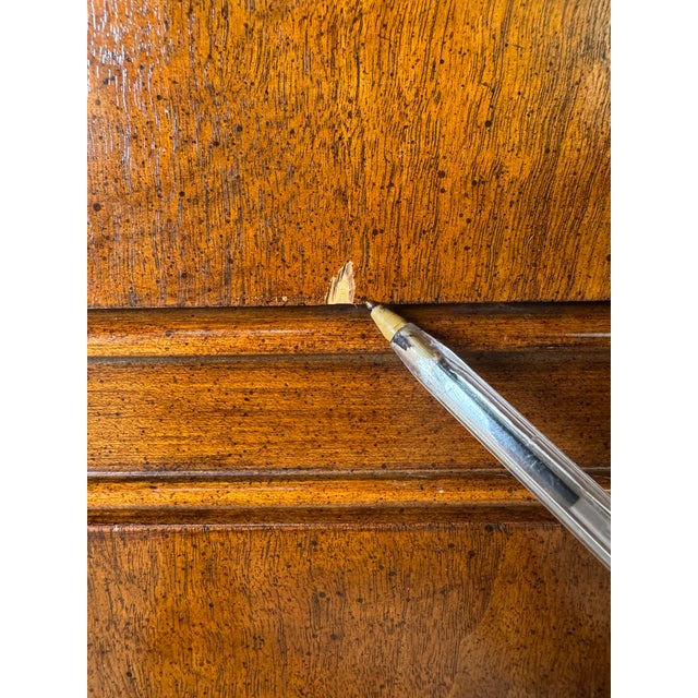 Pair of Ray O’Donnell Interiors Two-Drawer Nightstands – Solid Wood Bombe For Sale - Image 13 of 18