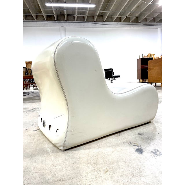 Rare "soft" Chair designed by the Swiss architects Susi and Ueli Berger for the manufacture Victoria-Werke AG. The "soft"...