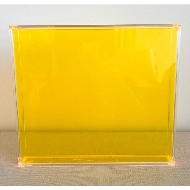 Alexandra Von Furstenberg Alexandra Von Furstenberg Orange Medium Lucite Tray For Sale - Image 4 of 10