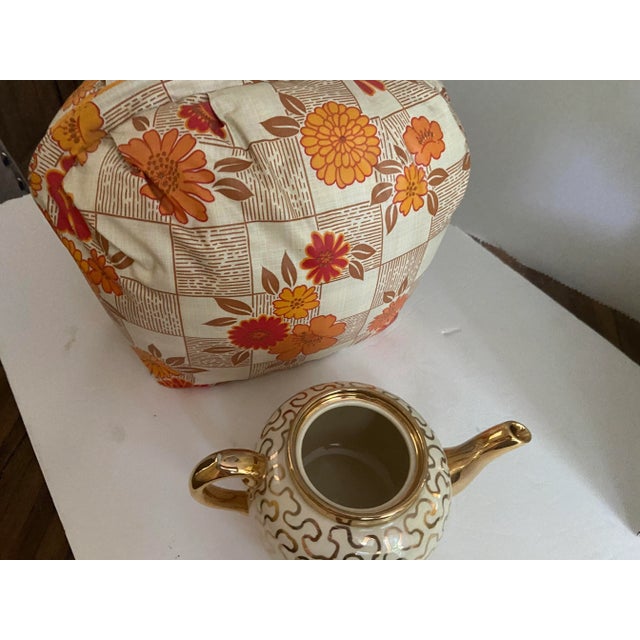 Vintage Asian Carriage Bag & Teapot For Sale - Image 4 of 13