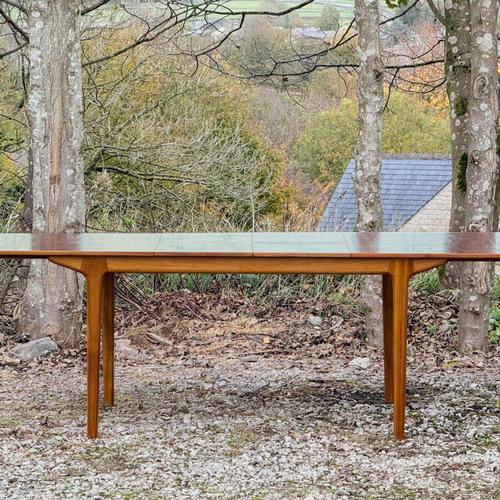 Dunvegan Extendable Dining Table by Tom Robertson for McIntosh For Sale - Image 14 of 15