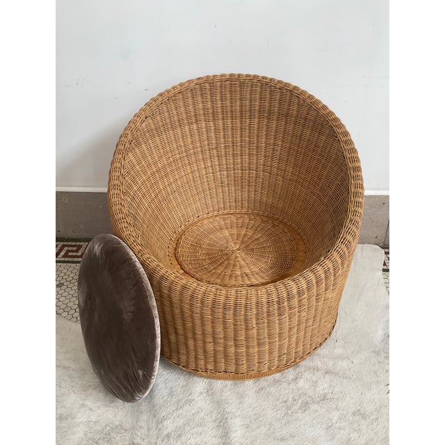 Cocoon 'Elephant Boot' Barrel Chair With Cushion, Style of Eerno Aarnio For Sale - Image 10 of 11