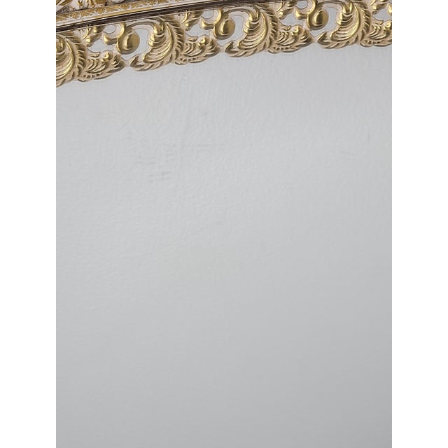 Gold Mid 20th Century Hollywood Regency Oval Mirrored Vanity Tray With Gold Filigree For Sale - Image 8 of 12