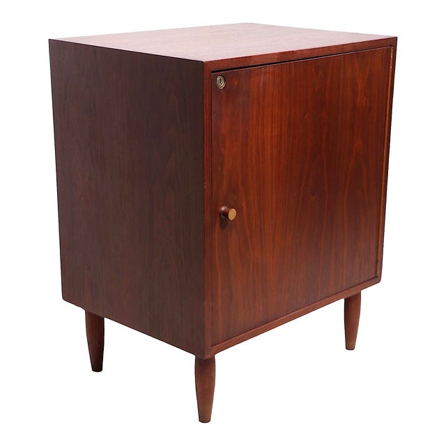 Mid Century One Door Cabinet Night Table Side Table Att. To Jens Risom C 1950/60's For Sale
