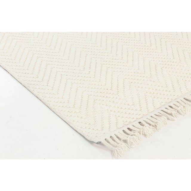 Early 21st Century Modern Bauer Collection White Herringbone Design Wool Rug by Doris Leslie Blau For Sale - Image 5 of 6