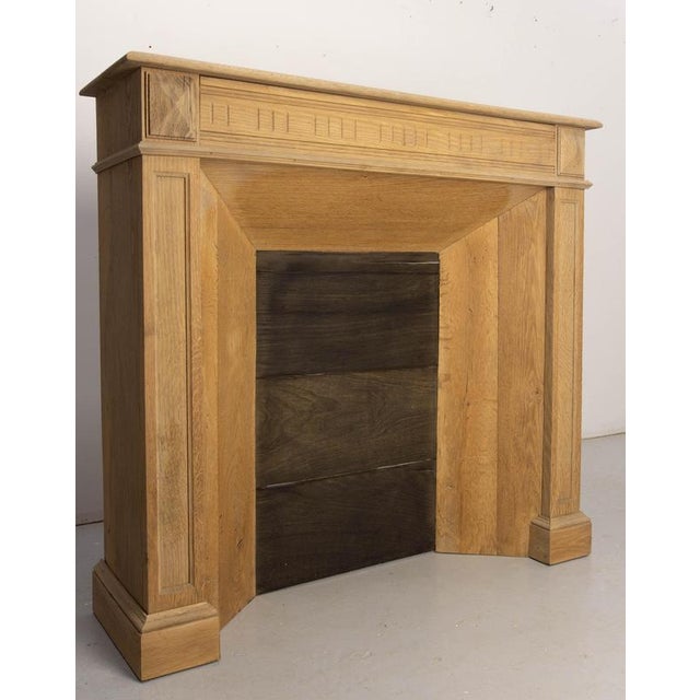 French Massive Fireplace Mantel in Molded Oak, 1890 For Sale - Image 3 of 15