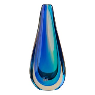 Large Sommerso Blown Glass Vase with Blue-Turquoise Gradient and Iridescent Effect by Murano, 1980s For Sale