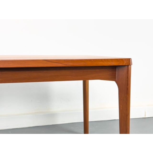 1960s Teak Dining Table by Henning Kjaernulf for Vejle Møbelfabrik, 1960s For Sale - Image 5 of 18