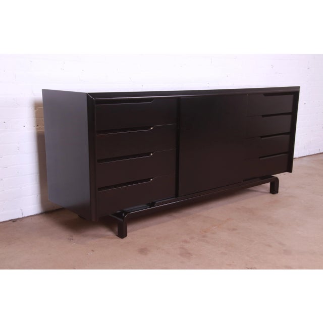 1950s Edmond Spence Swedish Modern Black Lacquered Sideboard Credenza, Newly Refinished For Sale - Image 5 of 13