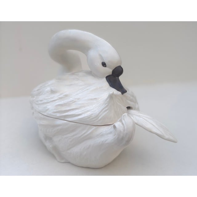 Ceramic 1970s Trompe-l'Oeil Ceramic White Swan Tureen With Feather Ladle For Sale - Image 7 of 7