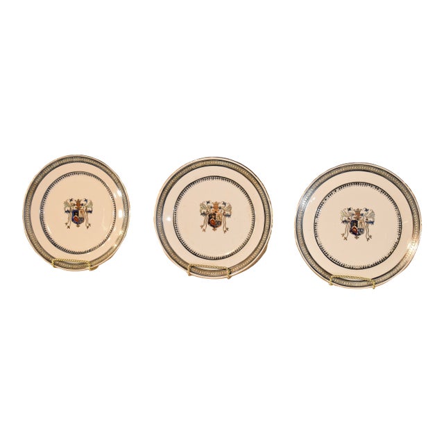 19th Century Set of Three Armorial Plates For Sale