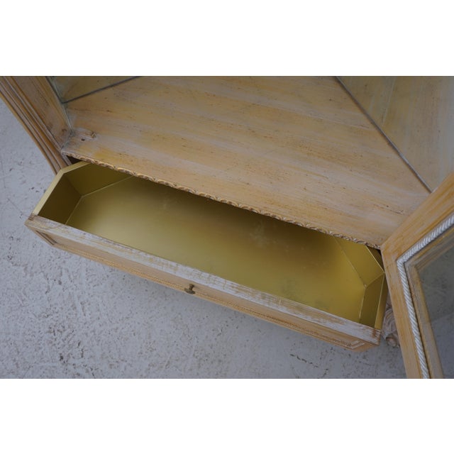 Pair French Style Gold Wash Corner China Cabinets For Sale In Philadelphia - Image 6 of 18