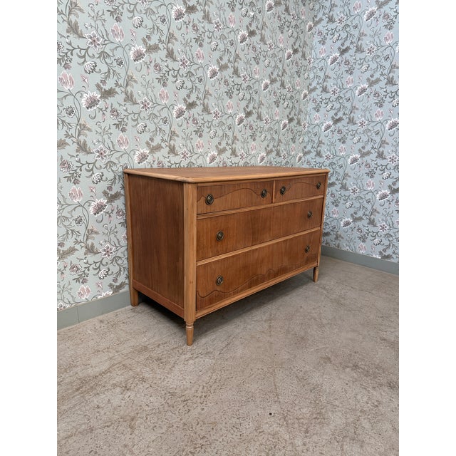 Large Art Deco Chest of Drawers in Mahogany and Ash, 1930s For Sale - Image 17 of 18