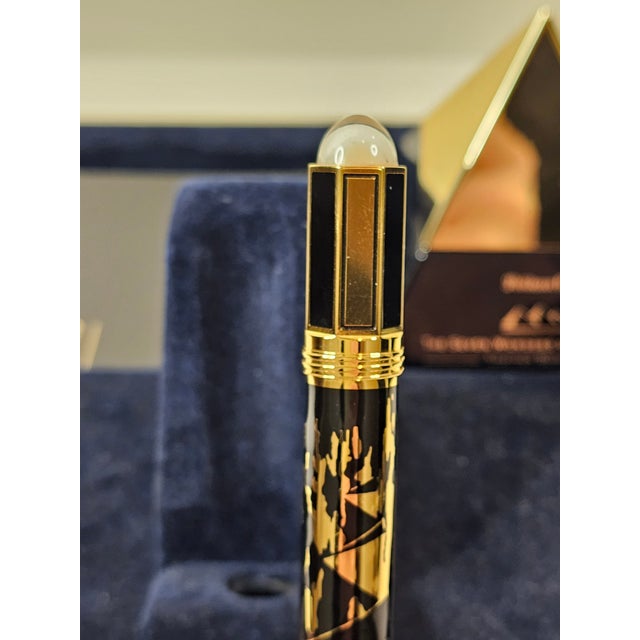 Pelikan Seven Wonders of the World 'Pyramids of Giza' Fountain Pen For Sale - Image 14 of 18