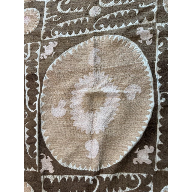 Tribal Suzani Wall Hanging Decor 4'3'' X 4'7'' For Sale - Image 4 of 7