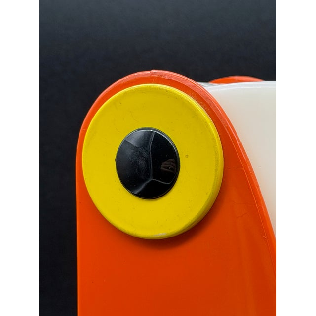 Toucan table lamp by Old Timer Ferrari, designed by OTF Verona 1960. Made of thick plastic with yellow legs, an orange...