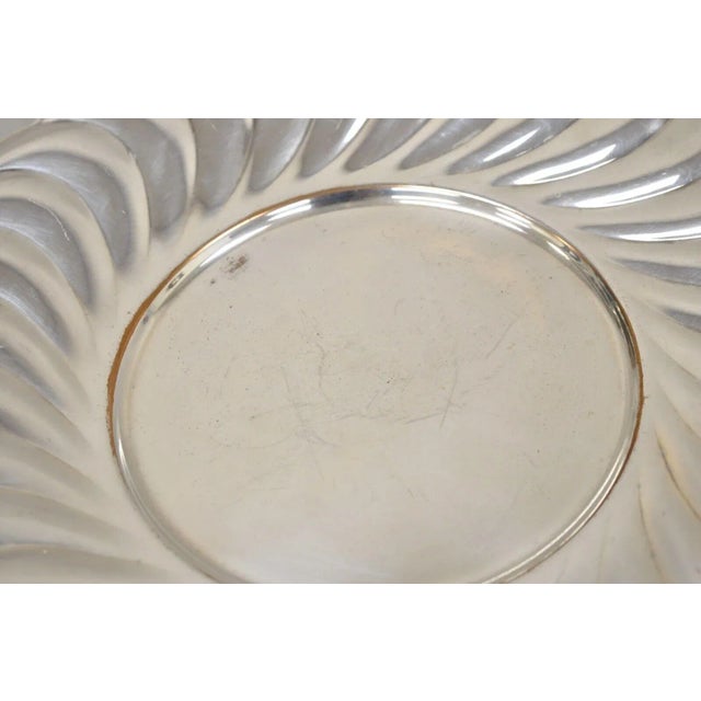 Wm Rogers Waverly 3826 Scalloped Edge Round Silver Plated Serving Platter Tray For Sale In Philadelphia - Image 6 of 10
