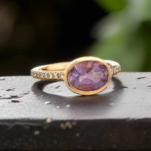 Traditional Natural Amethyst Diamond Ring Size 6.5 14k Y Gold 1.87 TCW Certified For Sale - Image 3 of 11