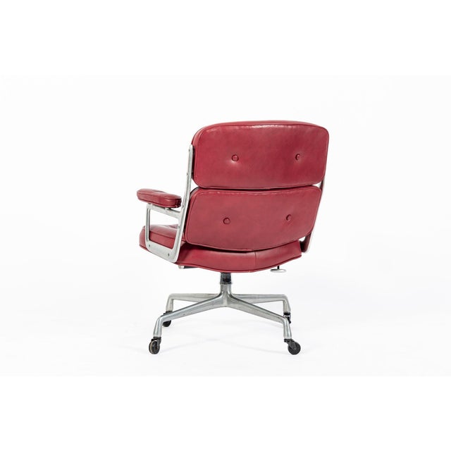 Herman Miller Vintage Eames for Herman Miller Time Life Red Leather Lobby Office Chair 1960s For Sale - Image 4 of 15