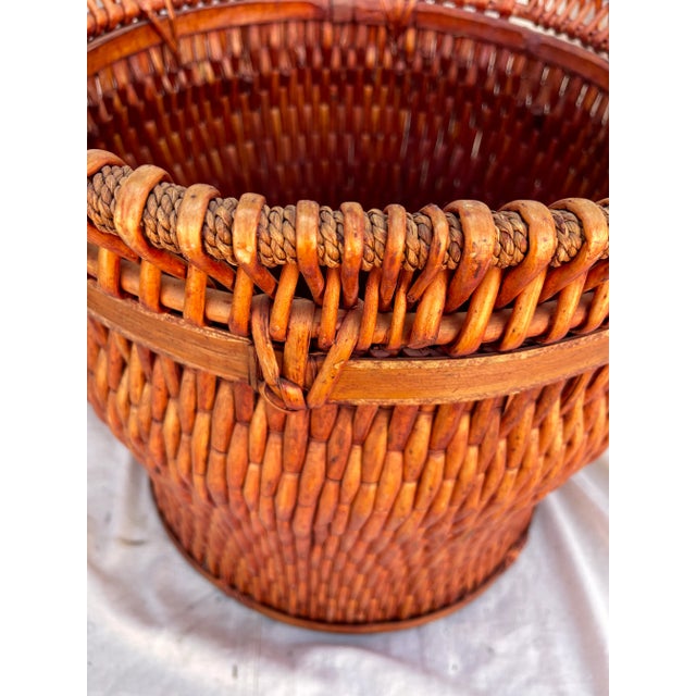 Chinese Large Chinese Woven Willow Basket For Sale - Image 3 of 7