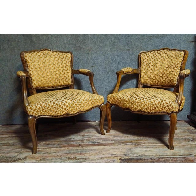 Antique Louis XV Walnut Armchairs, Set of 2 For Sale - Image 3 of 8